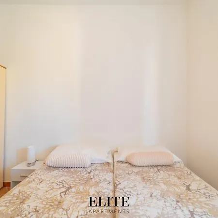 Sandalia House 2 Con Jacuzzi Βίλα Όλμπια